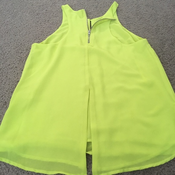 Summer sleeveless blouse - Picture 3 of 5